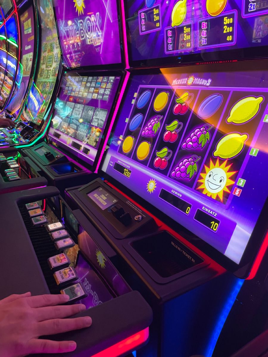 پاکستان کے نئے Progressive Jackpot Slotsکیسینو کھلاڑیوں کے لیے خوش آمدید بونس